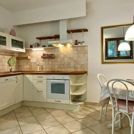 Jasmine House Apartman *